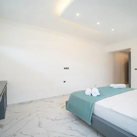 Вилла Private With Pool In Fethiye, Close To The Coastal Walkway, In The Center Фетхие
