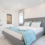 Villa Private With Pool In Fethiye, Close To The Coastal Walkway, In The Center Fethiye