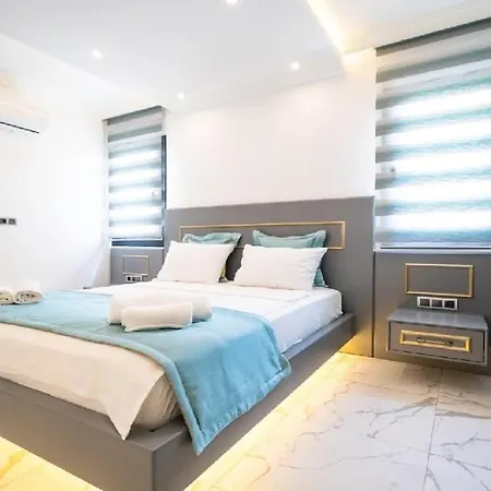 Private With Pool In Fethiye, Close To The Coastal Walkway, In The Center Vilă Fethiye