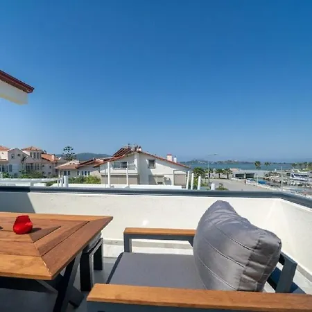 Private With Pool In Fethiye, Close To The Coastal Walkway, In The Center Βίλα *