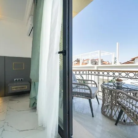 Villa Private With Pool In Fethiye, Close To The Coastal Walkway, In The Center *